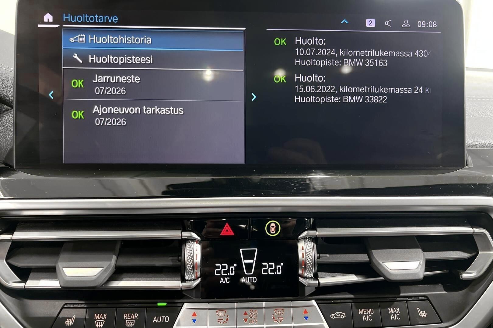 BMW IX3 iso kuva 17