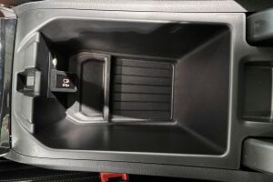 BMW IX3 esikatselu 21