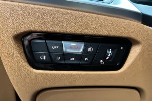 BMW i4 esikatselu 23