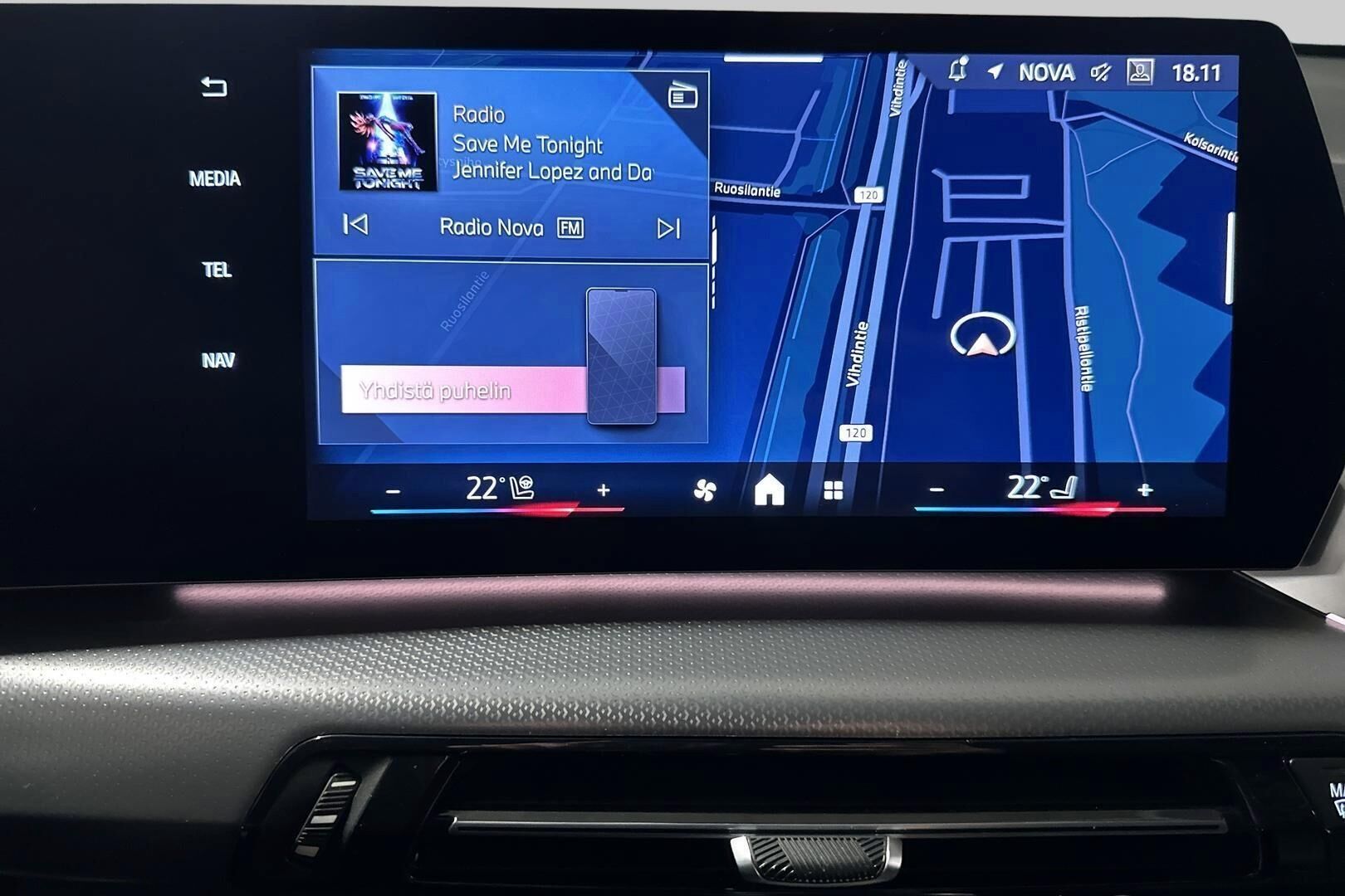 BMW X1 iso kuva 10