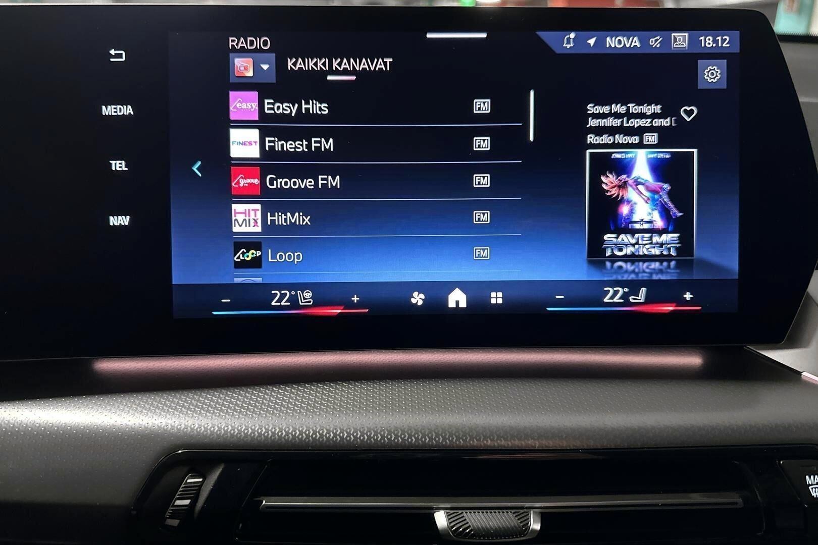 BMW X1 iso kuva 11