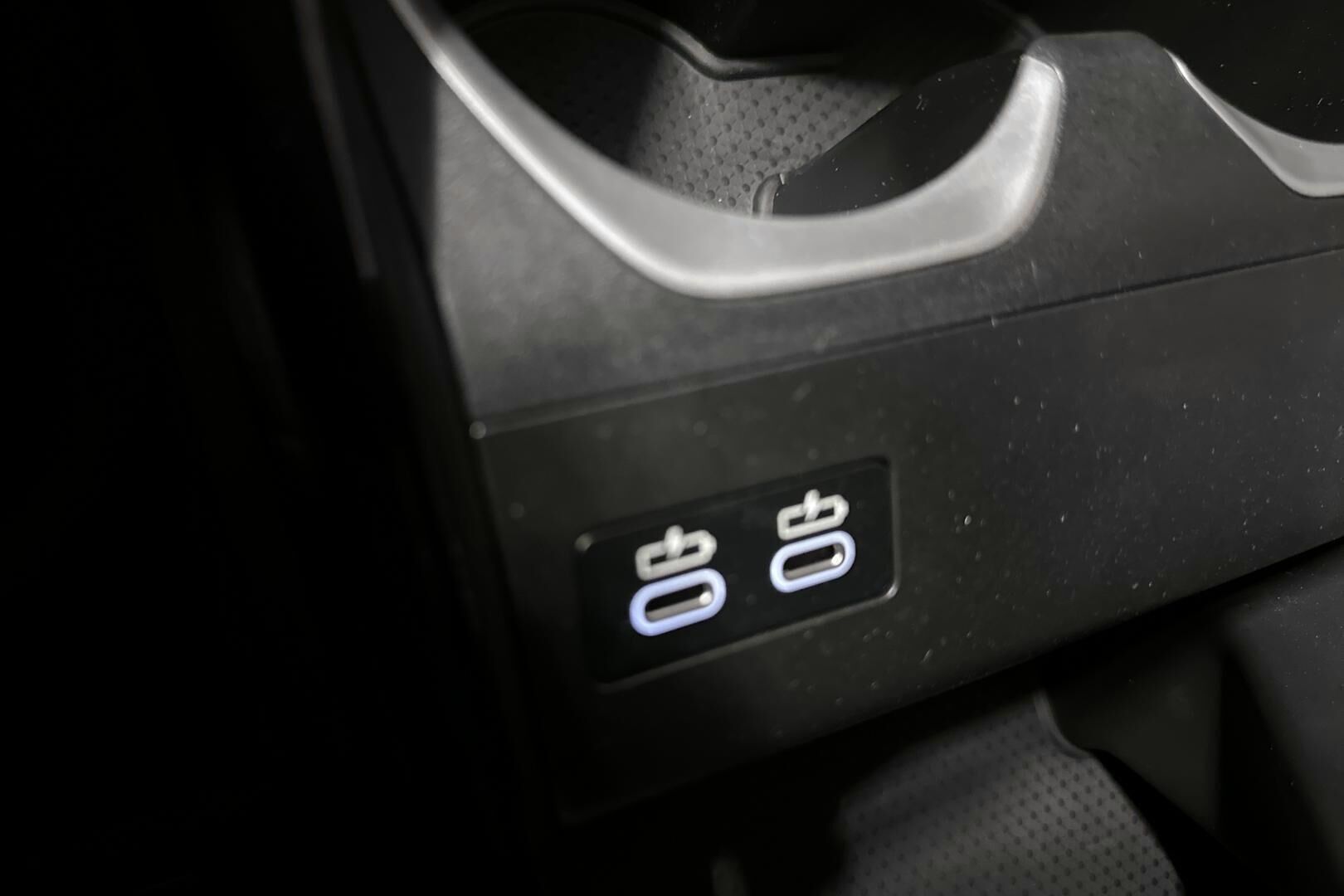 BMW X1 iso kuva 20