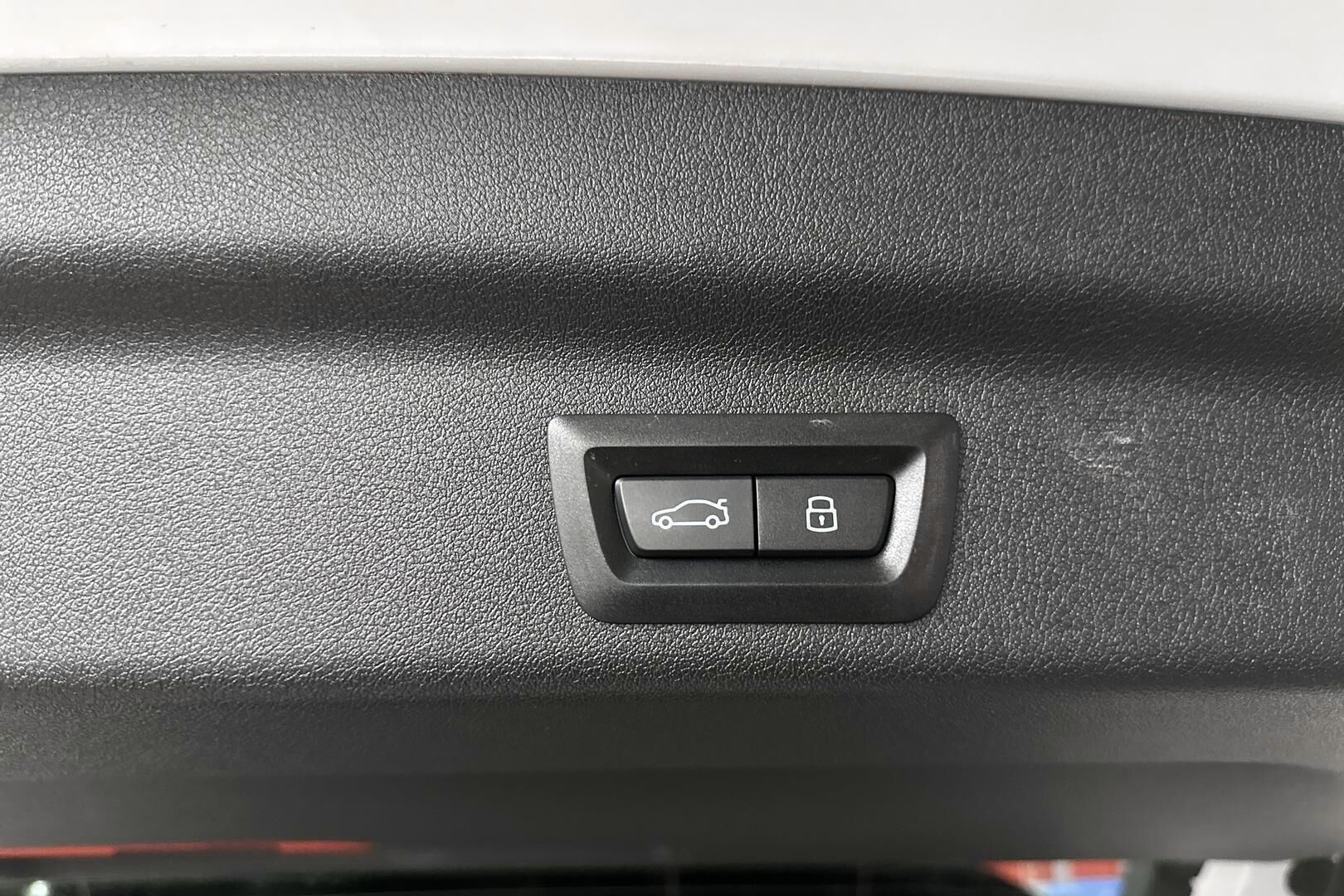 BMW X1 iso kuva 39