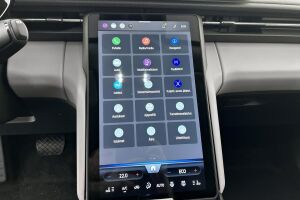 Ford Explorer esikatselu 11