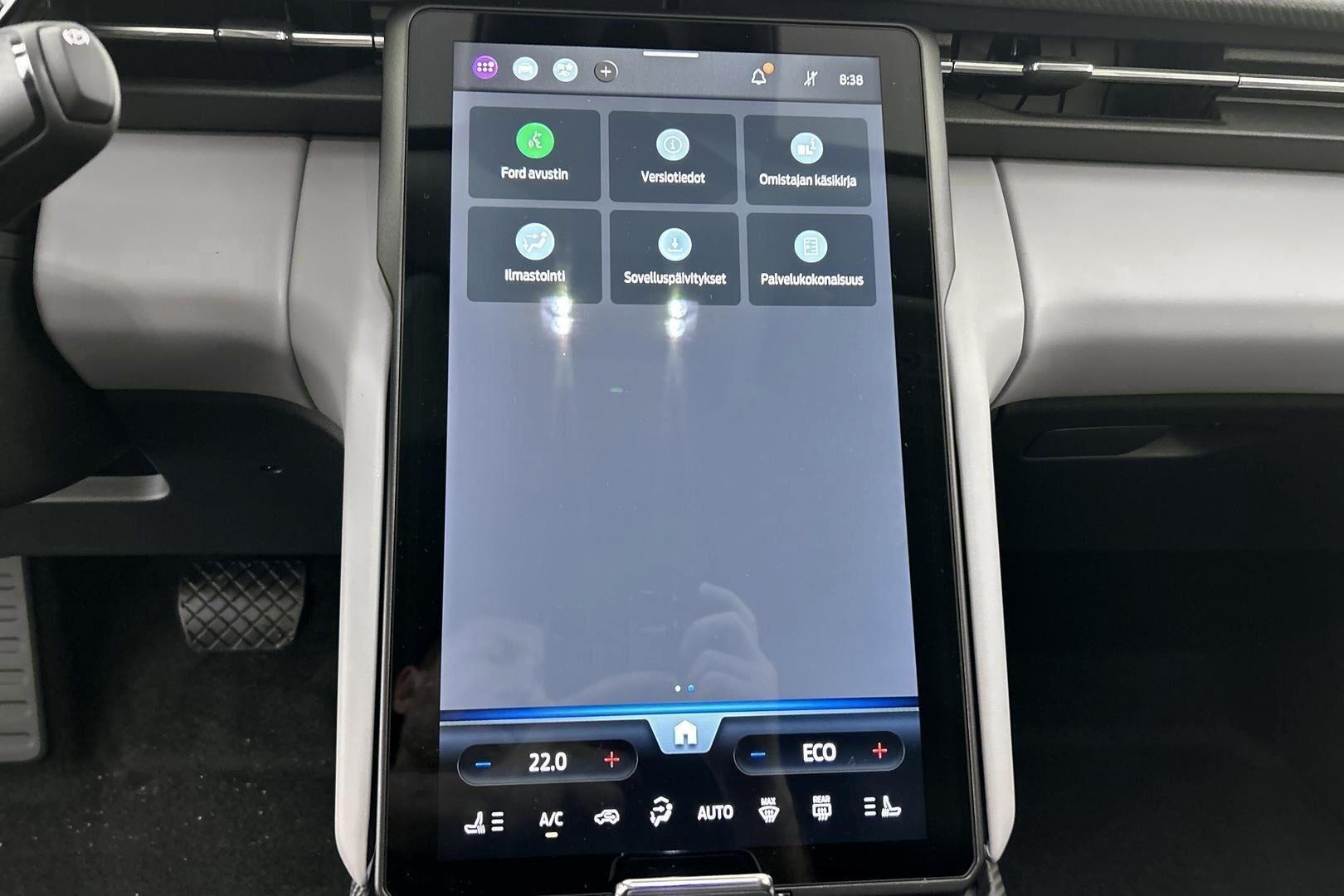 Ford Explorer iso kuva 27