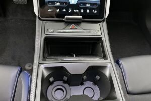 Ford Explorer esikatselu 14