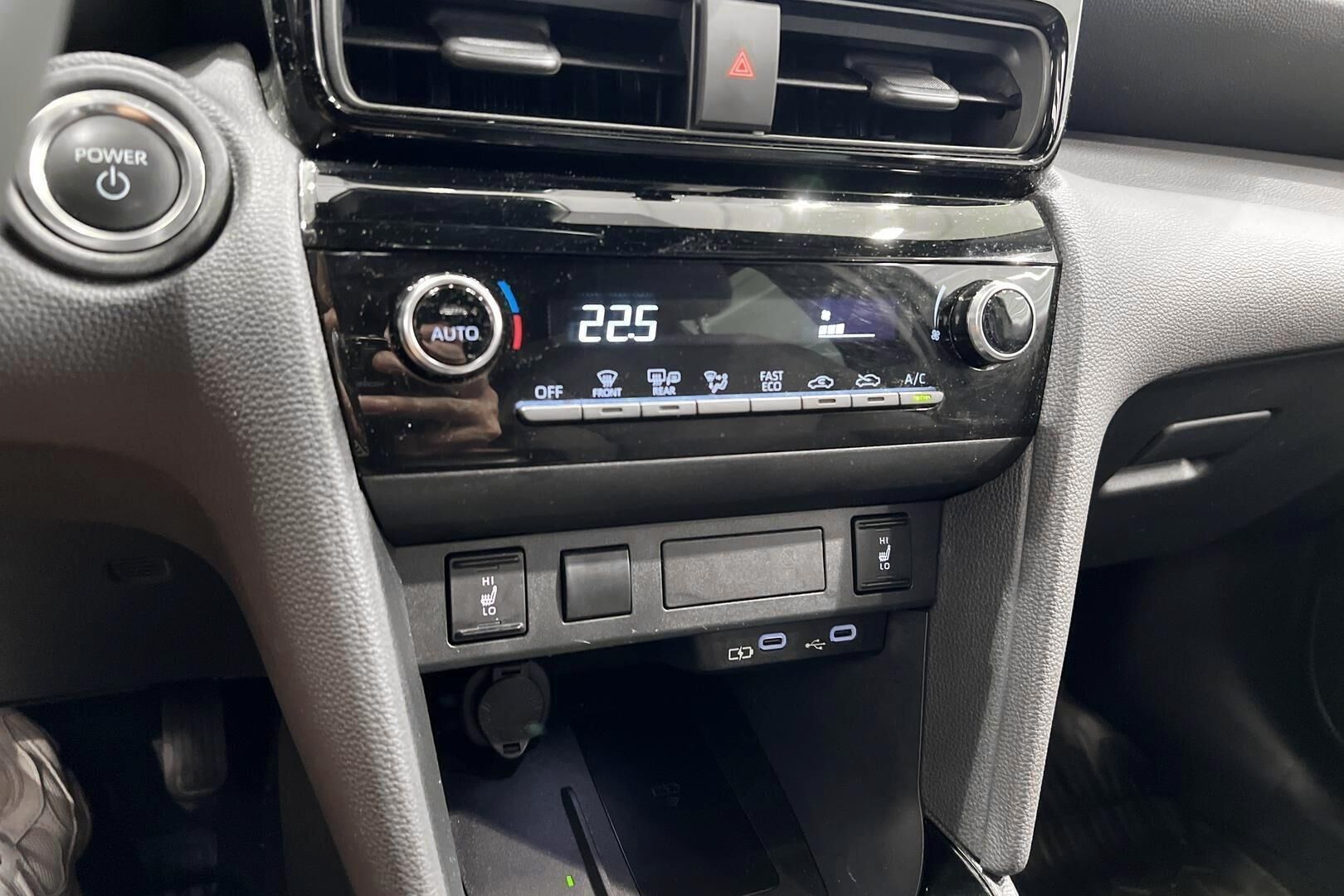 Toyota Yaris Cross iso kuva 19
