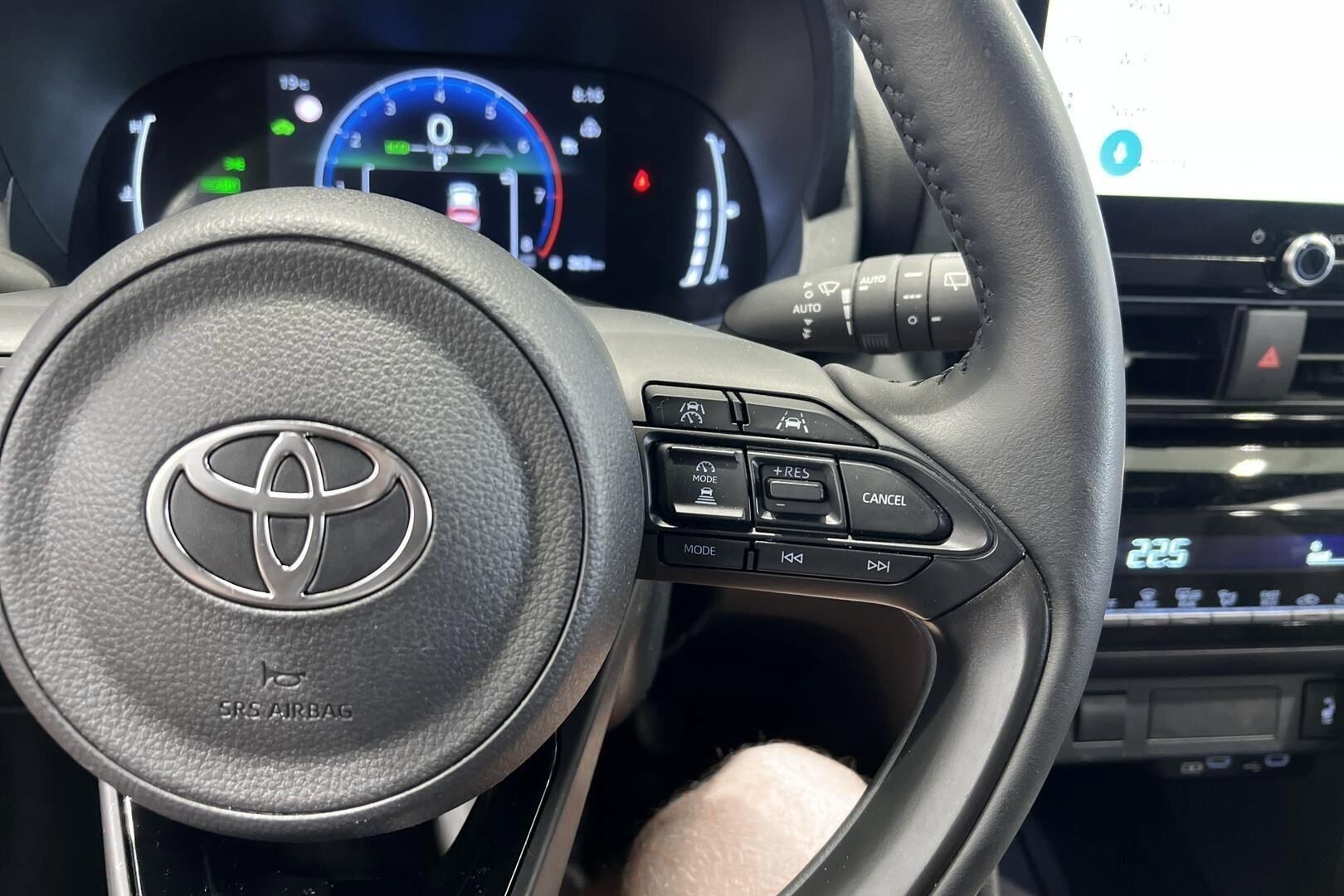Toyota Yaris Cross iso kuva 23