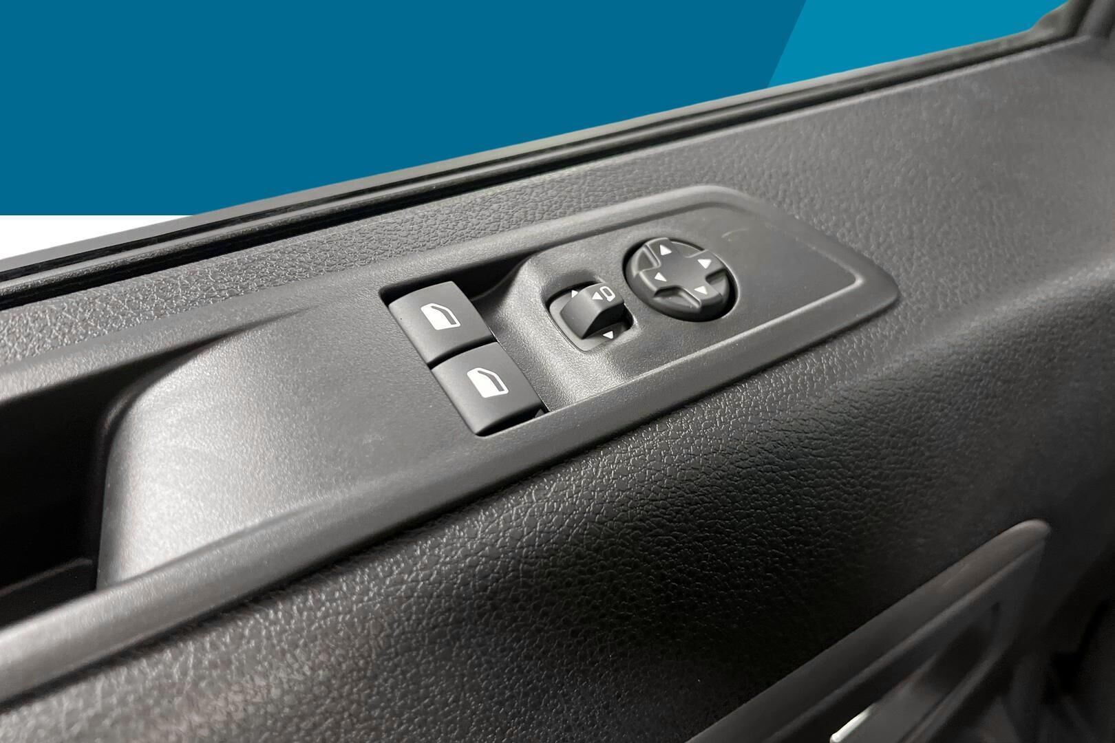 Opel Vivaro iso kuva 13