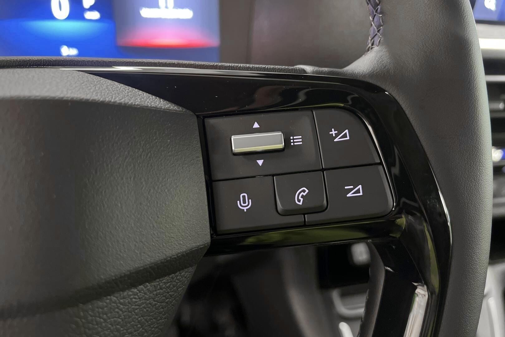 Opel Vivaro iso kuva 15