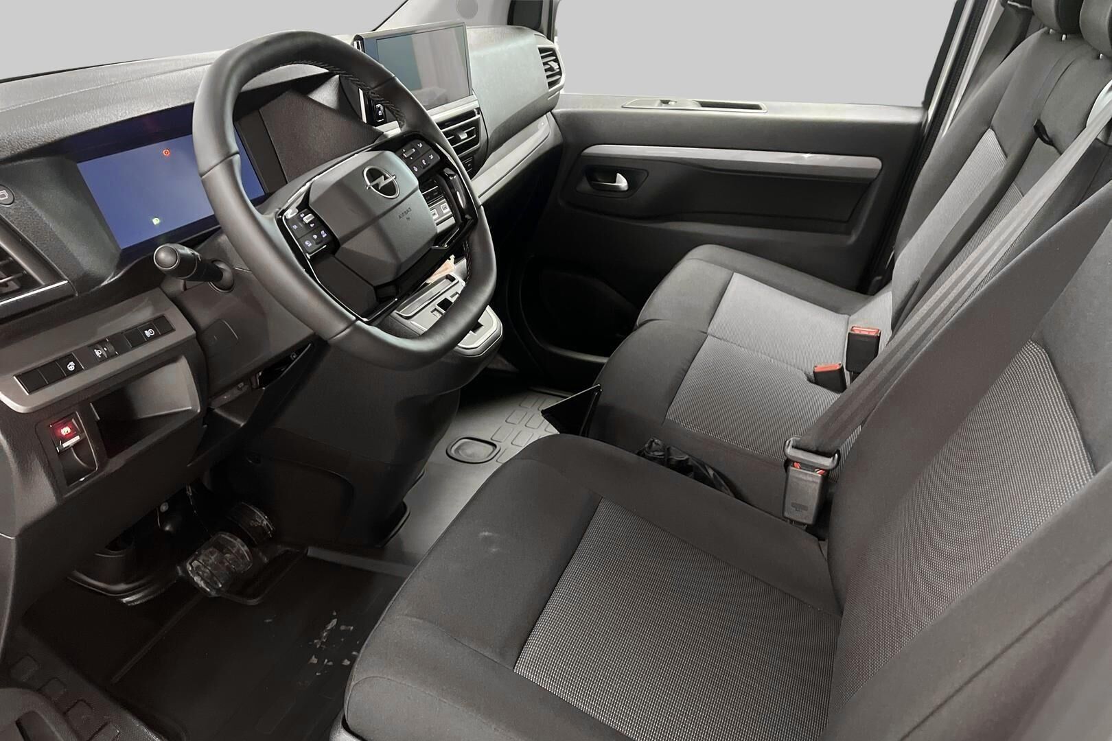 Opel Vivaro iso kuva 8