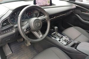 Mazda CX-30 esikatselu 1