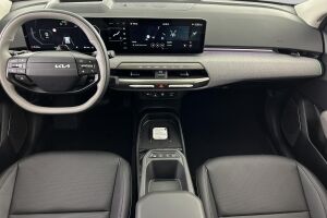 Kia EV4 esikatselu 13