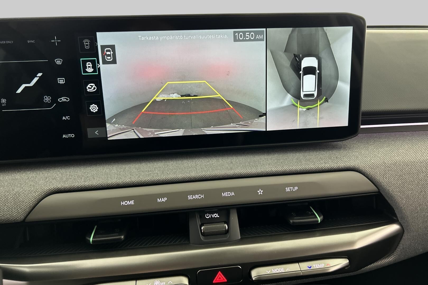 Kia EV4 iso kuva 21