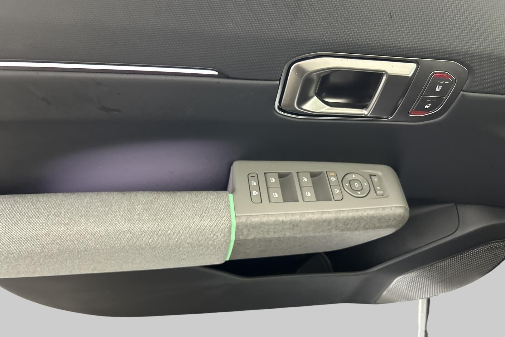 Kia EV4 iso kuva 32