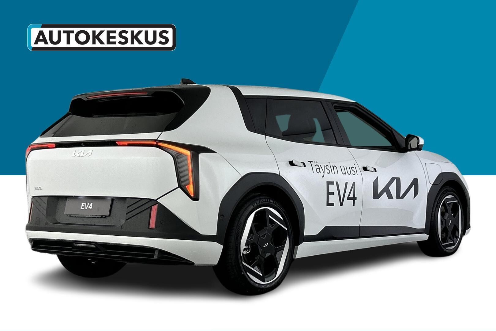 Kia EV4 iso kuva 4