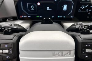 Kia EV4 esikatselu 14