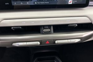 Kia EV4 esikatselu 18