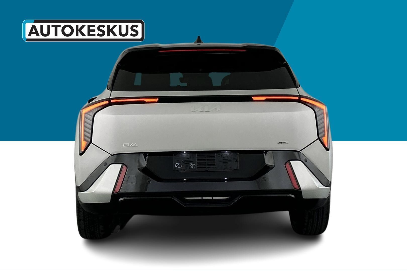 Kia EV4 iso kuva 5