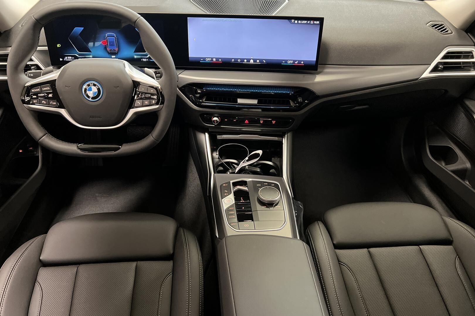 BMW 3-sarja iso kuva 4