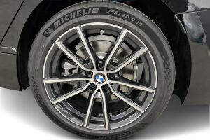 BMW 3-sarja esikatselu 17