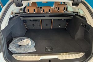 BMW 3-sarja esikatselu 11