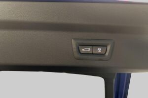 BMW iX2 esikatselu 14