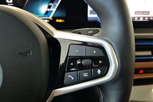 BMW i4 esikatselu 17