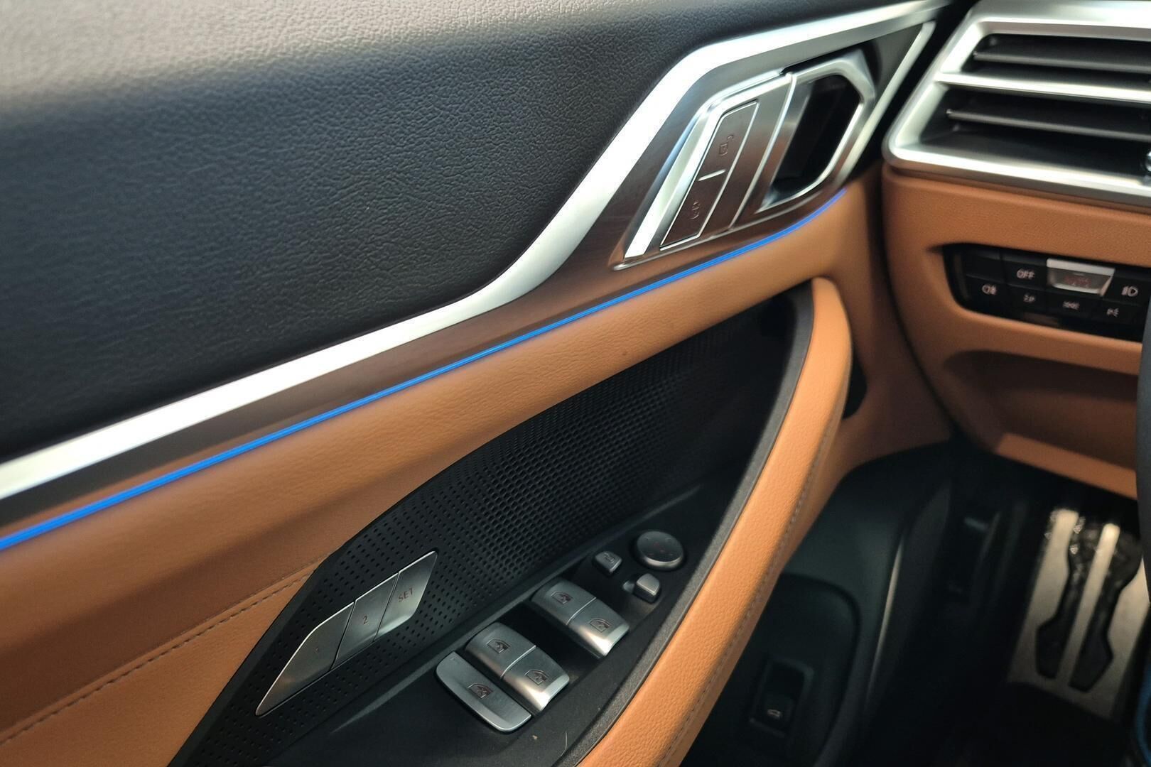BMW i4 iso kuva 19