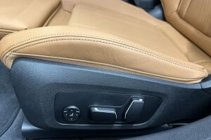 BMW i4 esikatselu 21