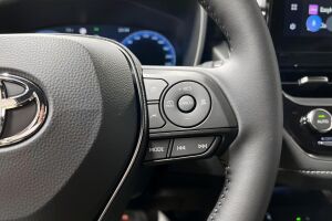 Toyota Corolla esikatselu 15