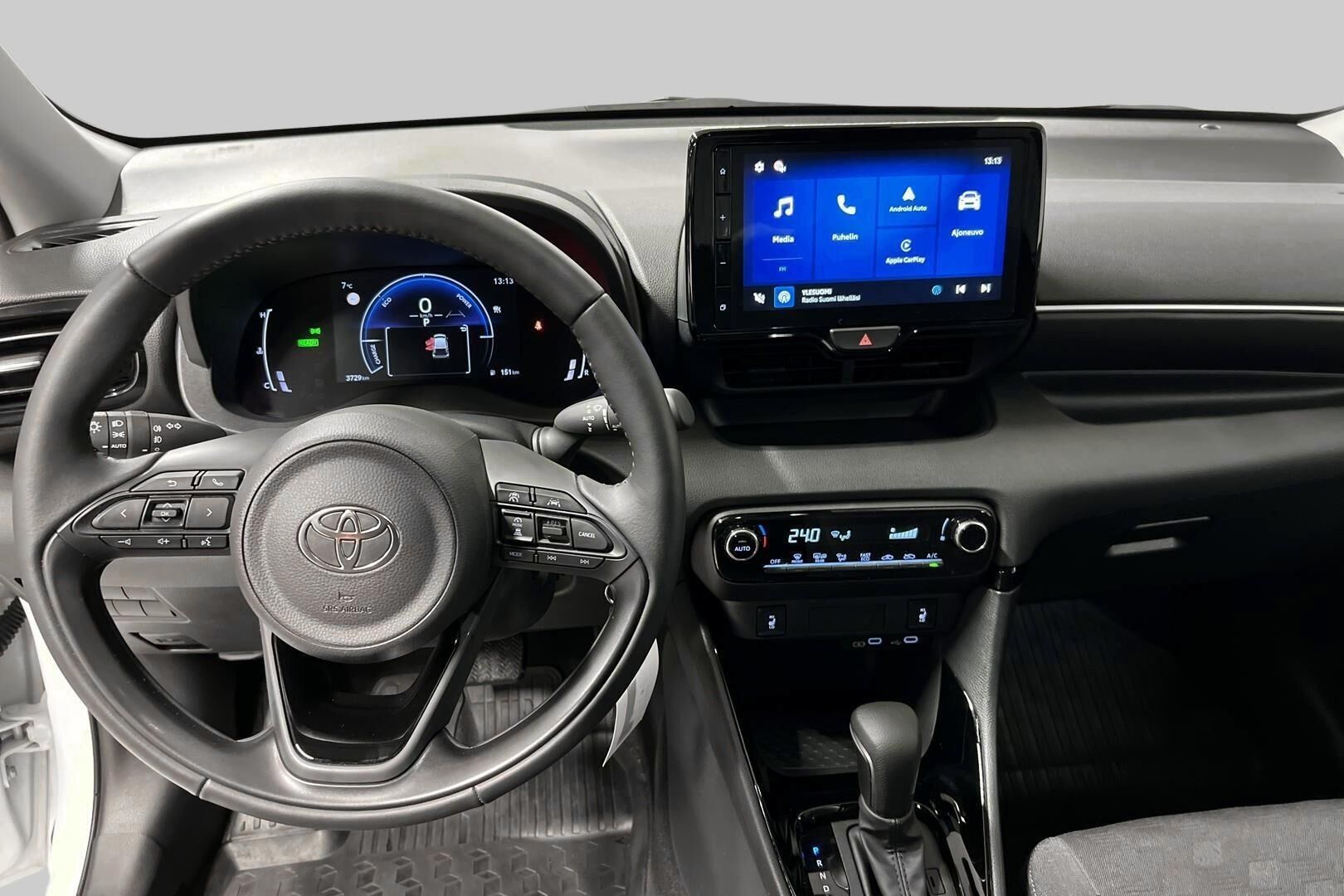 Toyota Yaris iso kuva 10