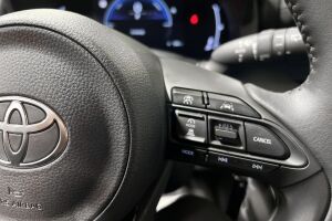 Toyota Yaris esikatselu 17