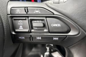 Toyota Yaris esikatselu 15