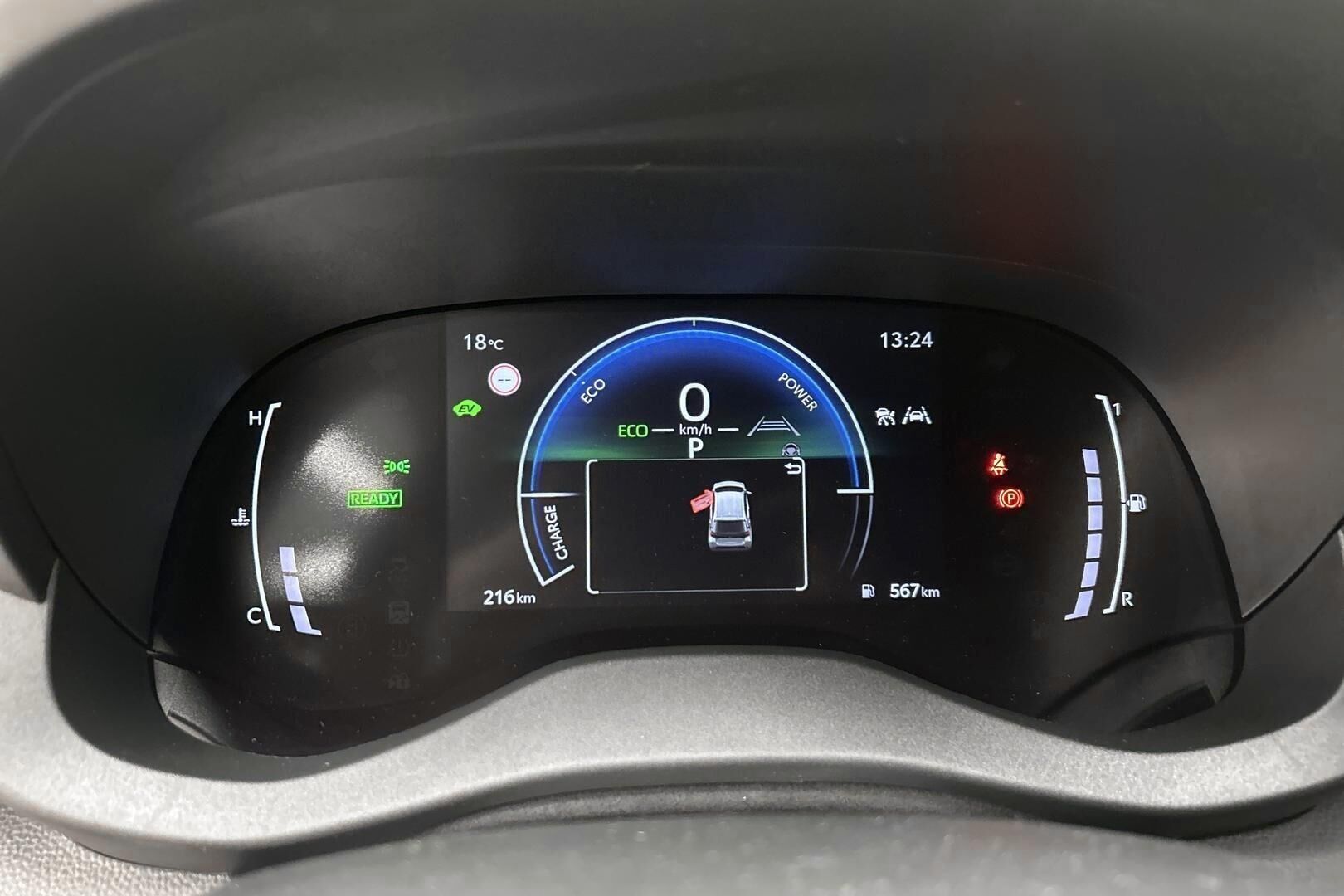 Toyota Yaris iso kuva 16