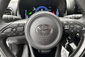 Toyota Yaris esikatselu 17