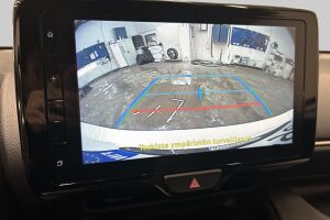 Toyota Yaris esikatselu 19