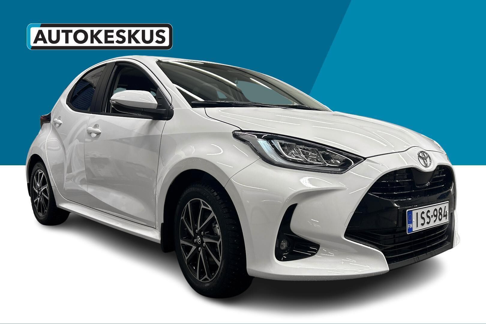 Toyota Yaris iso kuva 2