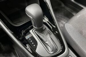 Toyota Yaris esikatselu 21