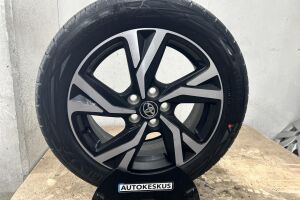 Toyota Yaris esikatselu 22