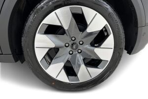 Ford Explorer esikatselu 12