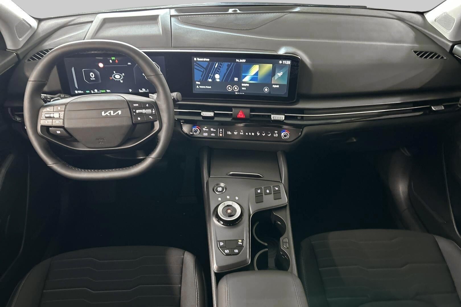 KIA Sportage iso kuva 13