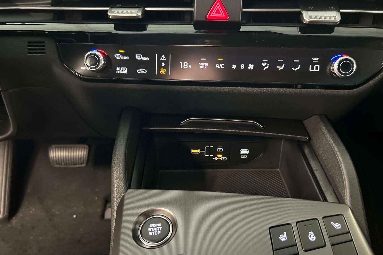 KIA Sportage iso kuva 23