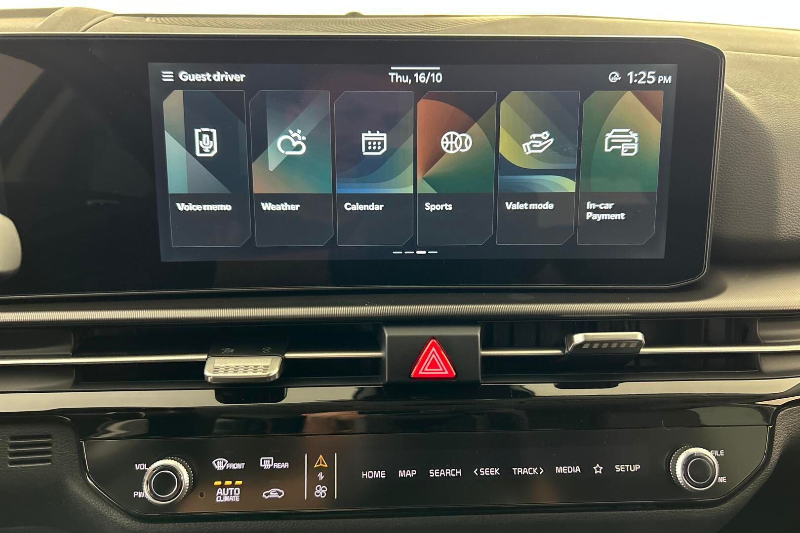 Kia Sportage iso kuva 17