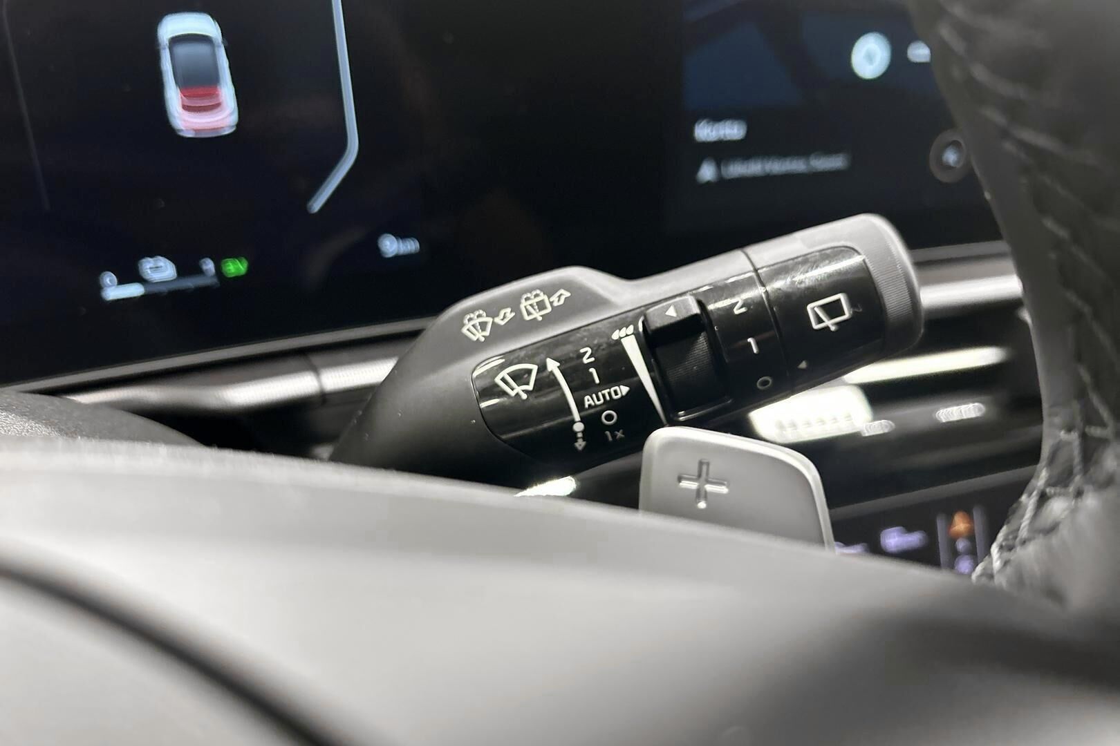 Kia Sportage iso kuva 18