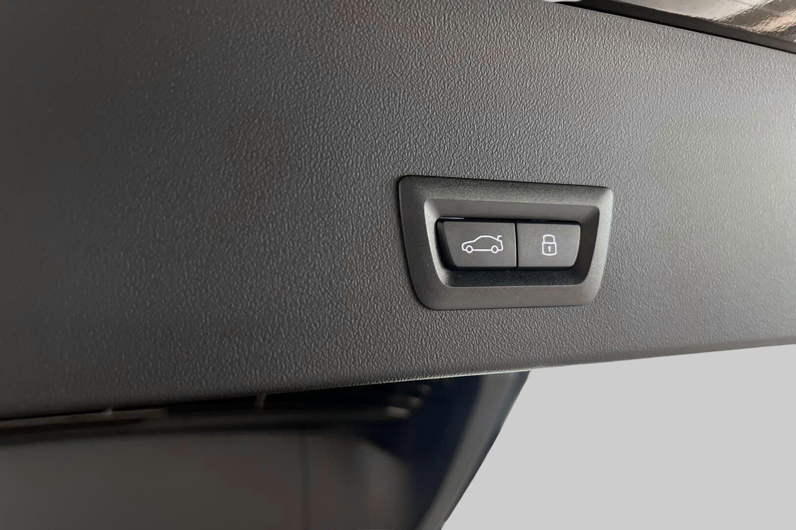 BMW X3 iso kuva 13