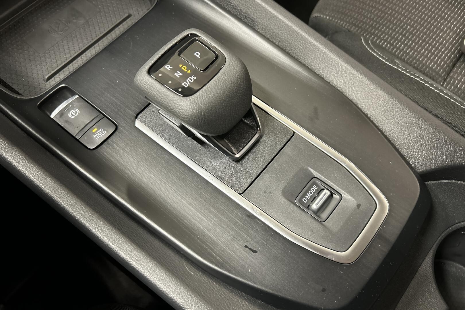 Nissan Qashqai iso kuva 14