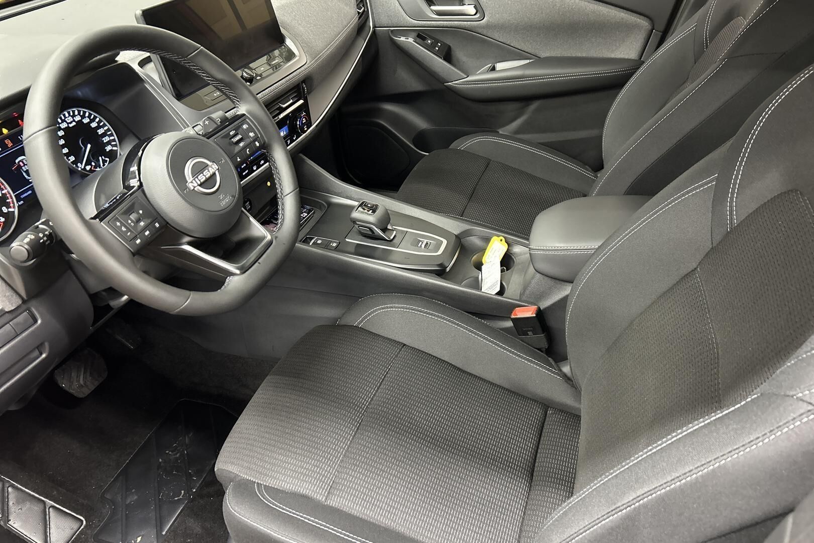 Nissan Qashqai iso kuva 7