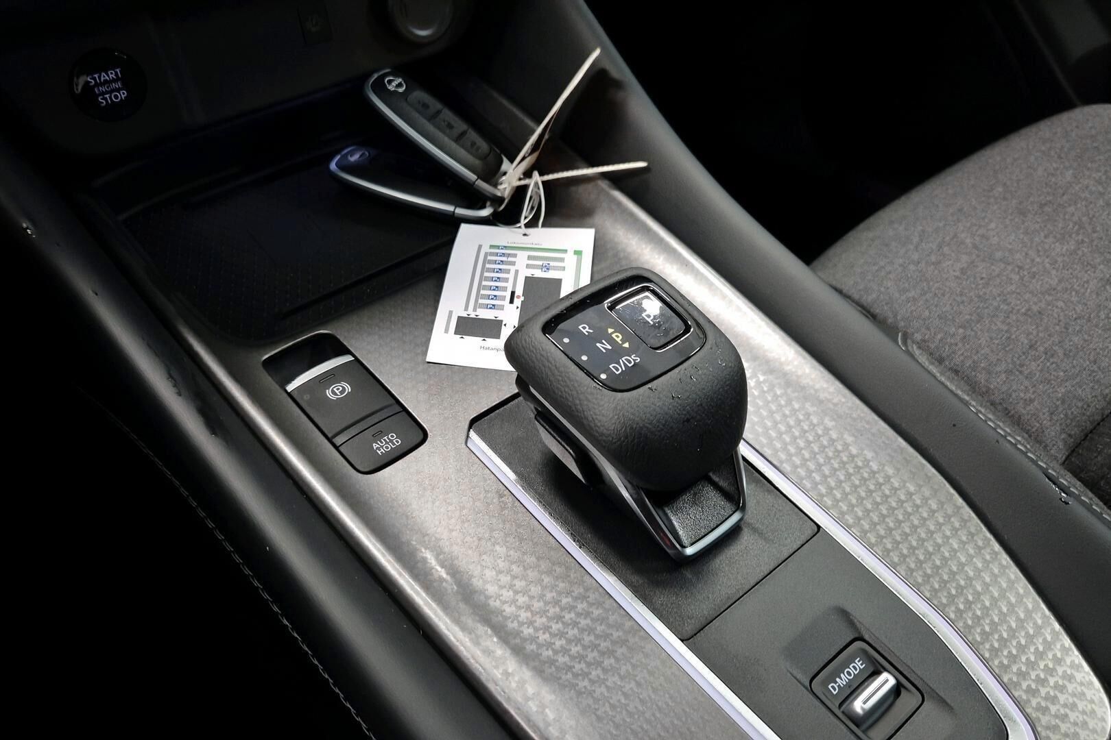 Nissan Qashqai iso kuva 16