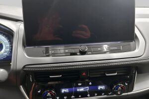 Nissan Qashqai esikatselu 18